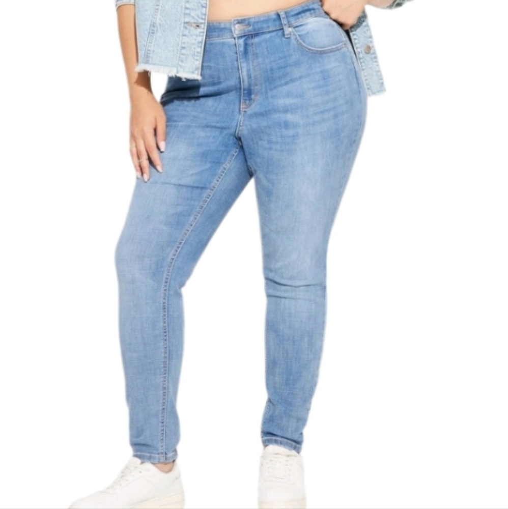 HIGH-RISE SKINNY JEANS NWT SZ 26